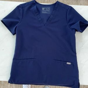 Figs 3 pocket size small top